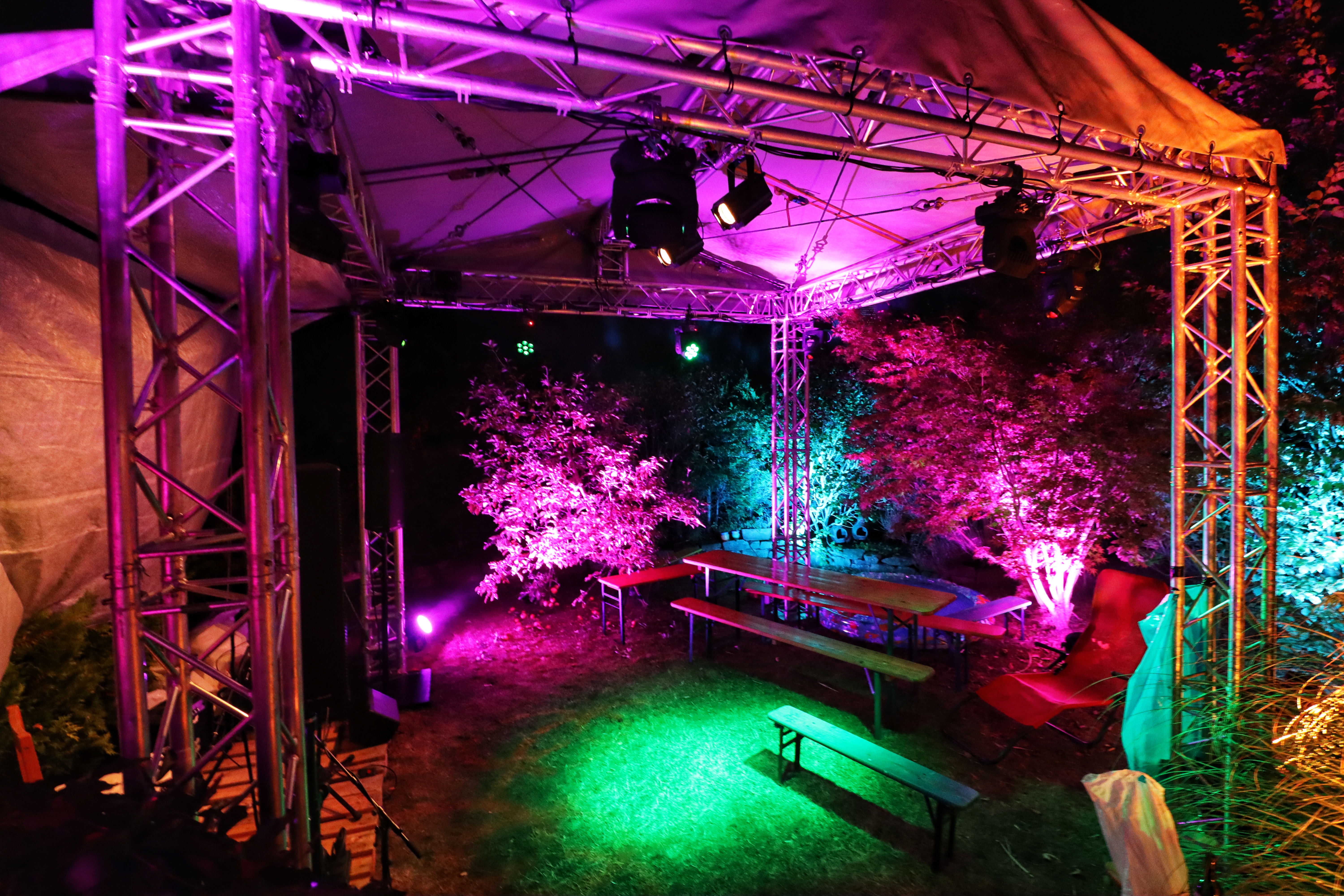 Lichttechnik und Eventaufbau im Einsatz